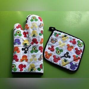 Disney Mickey Mouse shaped Fruit & Food Oven Mitt Set